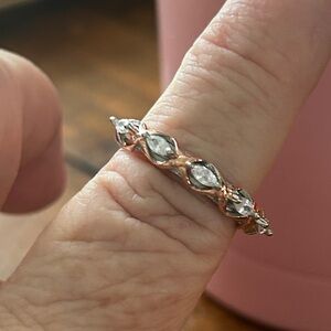 Elegant Rose Gold‎ and Silver Women's Ring size 8